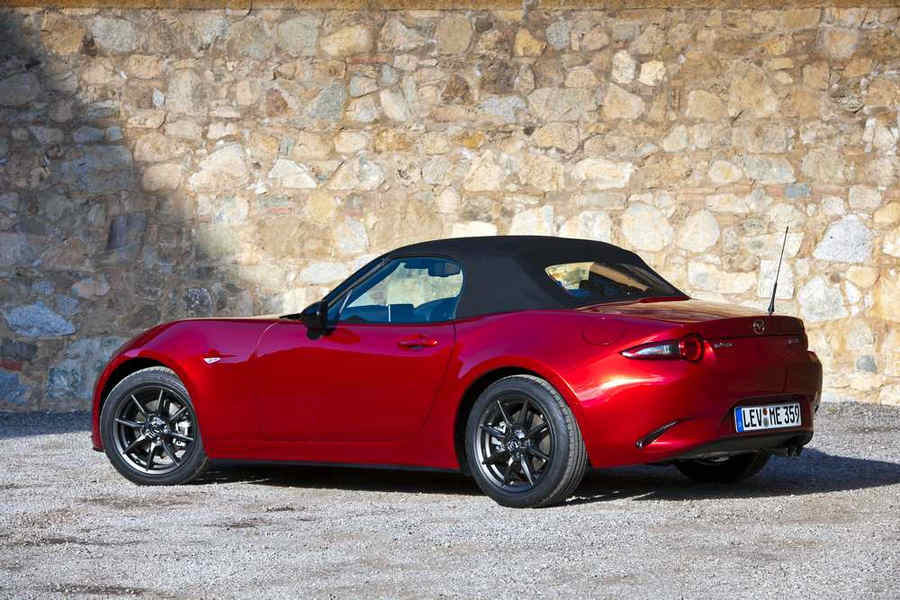 mx-5_2015_exterior_18