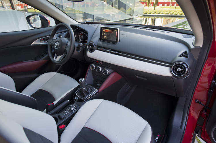 All-new Mazda_CX-3_SP_2015_Interior_11