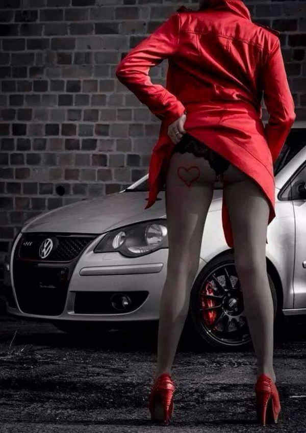girls-top-car-hot (35)