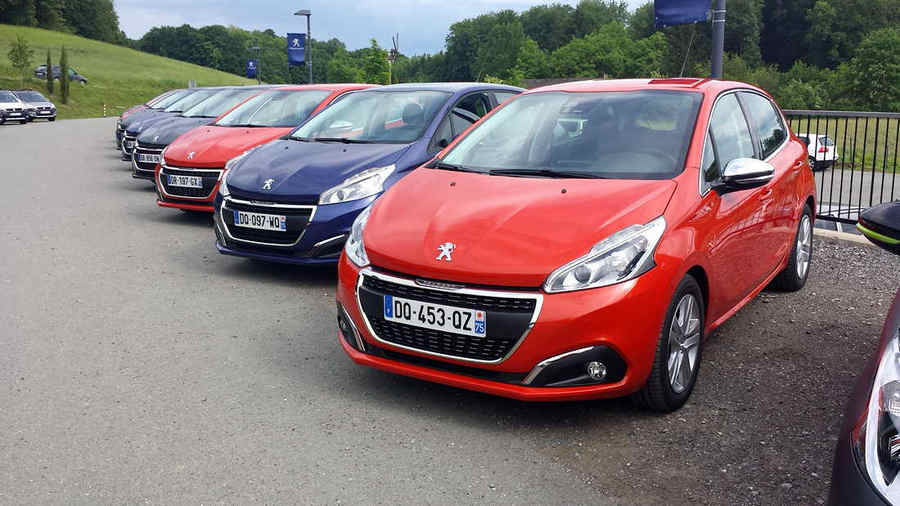 peugeot-new-208-press-test-drive-2015 (34)