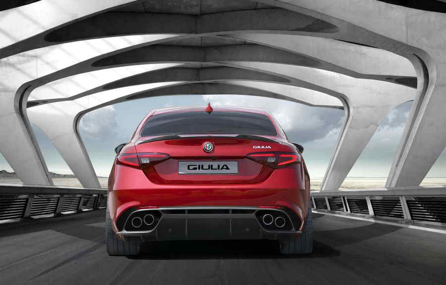 Alfa Romeo Giulia Posteriore