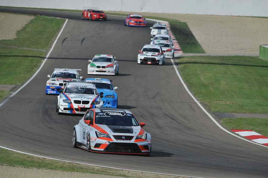 Valentina Albanese (Seat Motorsport Italia,Seat Leon Racer-TCR #101)