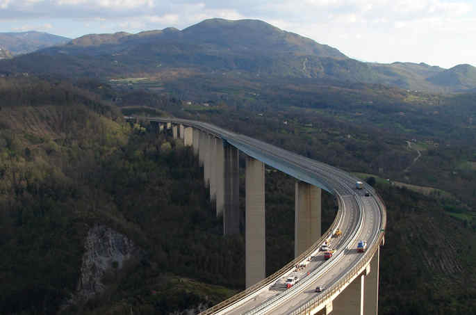viadotto-italia-foto-aerea-salerno-reggio
