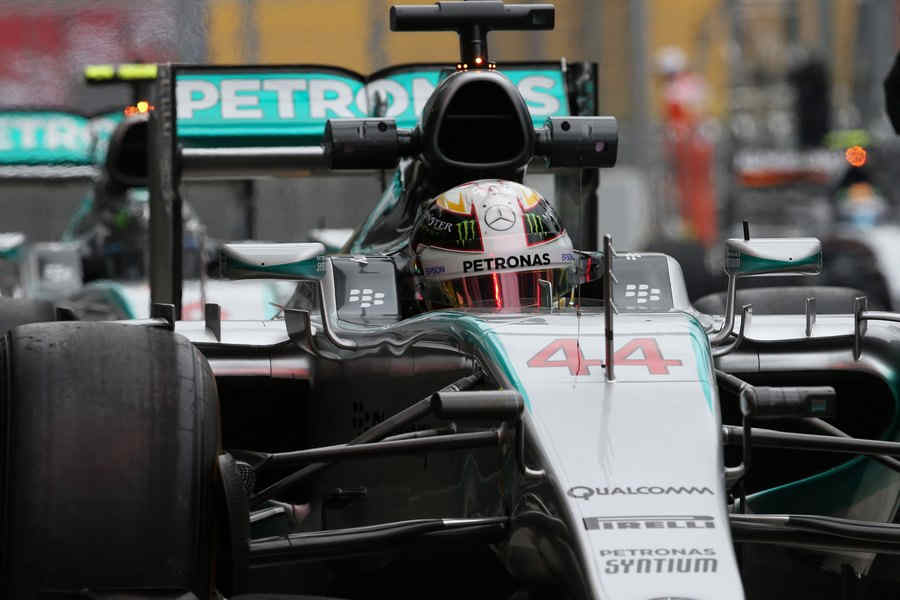 Formula-1-2015-Gp-Russia-Sochi-GARA-2