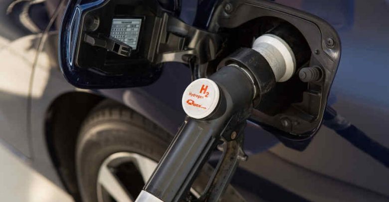 Distributore ad idrogeno Toyota Mirai