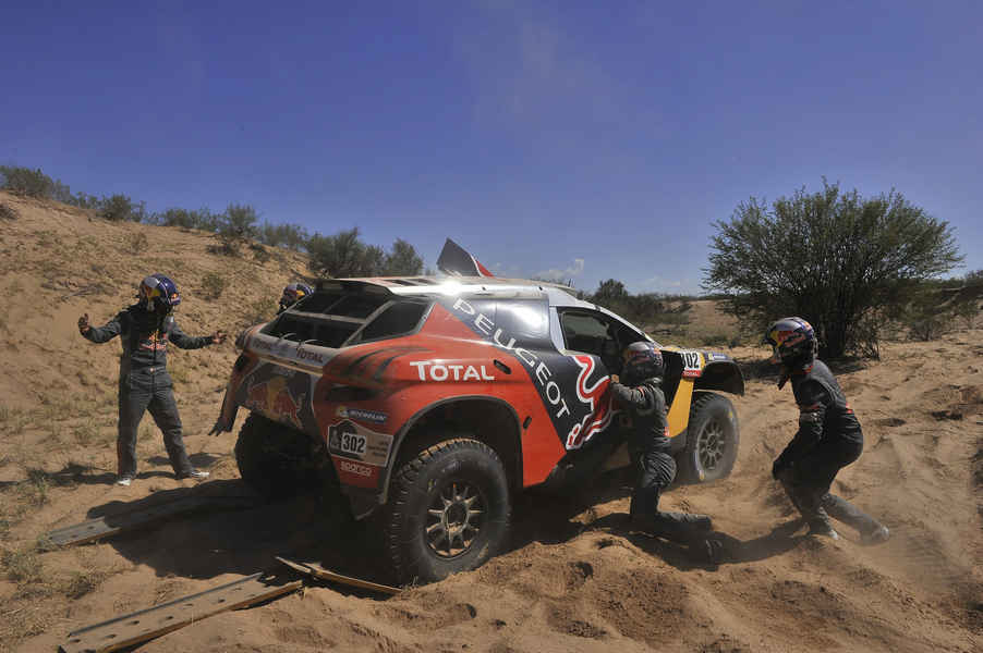 dakar-2016-peugeot-2008-dkr-10-tappa-2