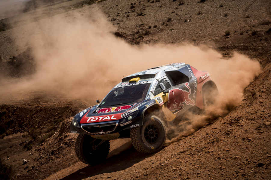 dakar-2016-team-peugeot-2008-dkr-7