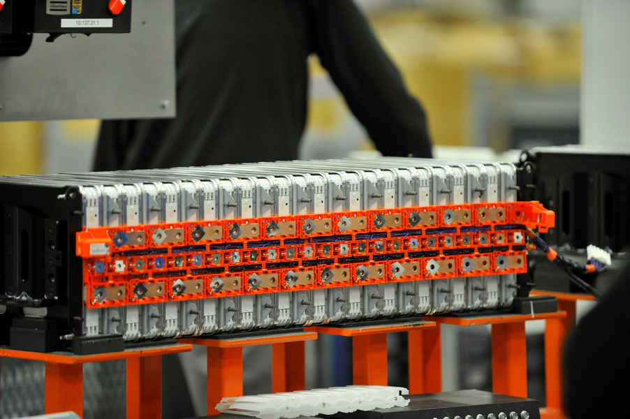 nissan-fabbrica-sunderland-batterie-veicoli-elettrici-7