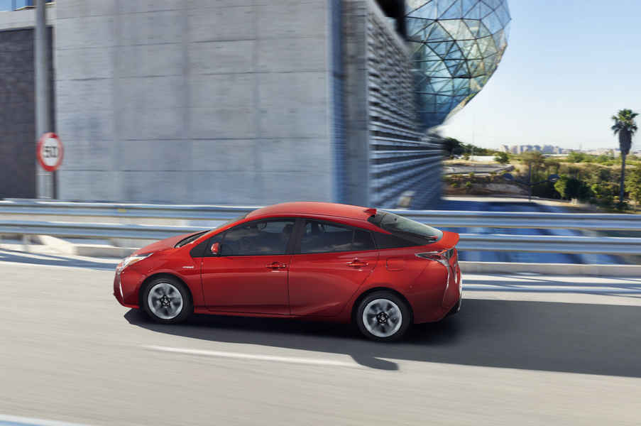 nuova-toyota-prius-23