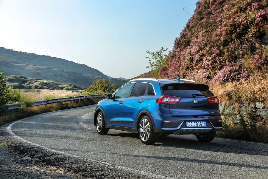 kia_niro_hybrid_presentazione_2016_03