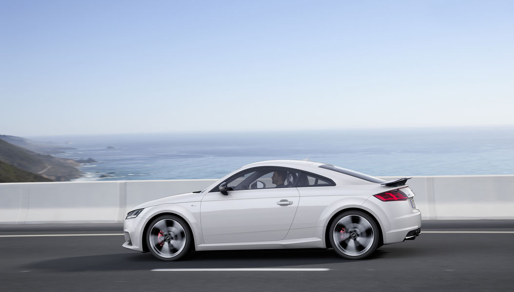 Audi TT Coupé S line competition