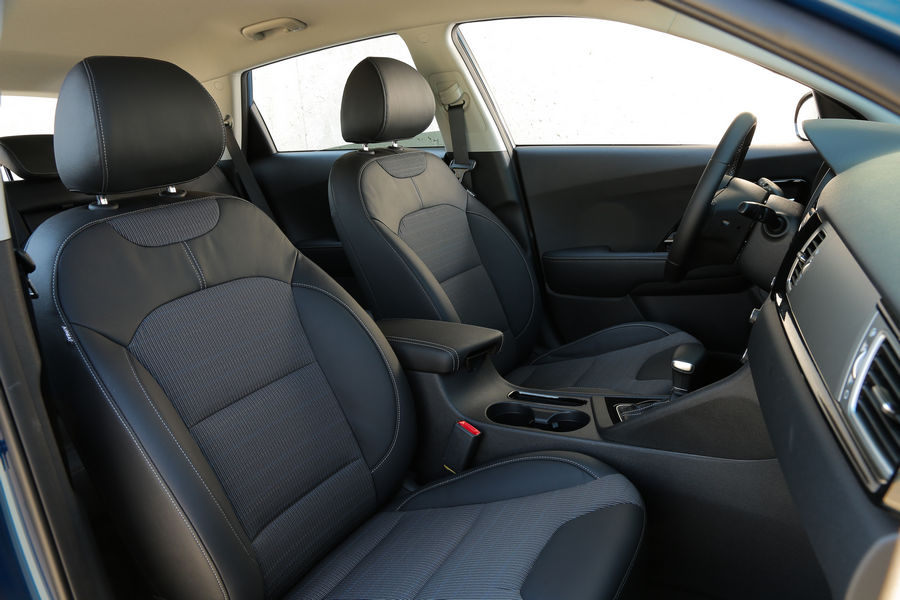 kia-niro-abitacolo-2