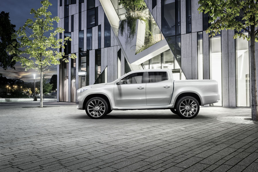 Mercedes-Benz Concept X-CLASS – Erster Ausblick auf den neuen Pickup mit Stern