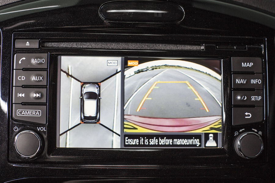 Nissan Juke uses onboard cameras to set world-first 'blind' J-turn record