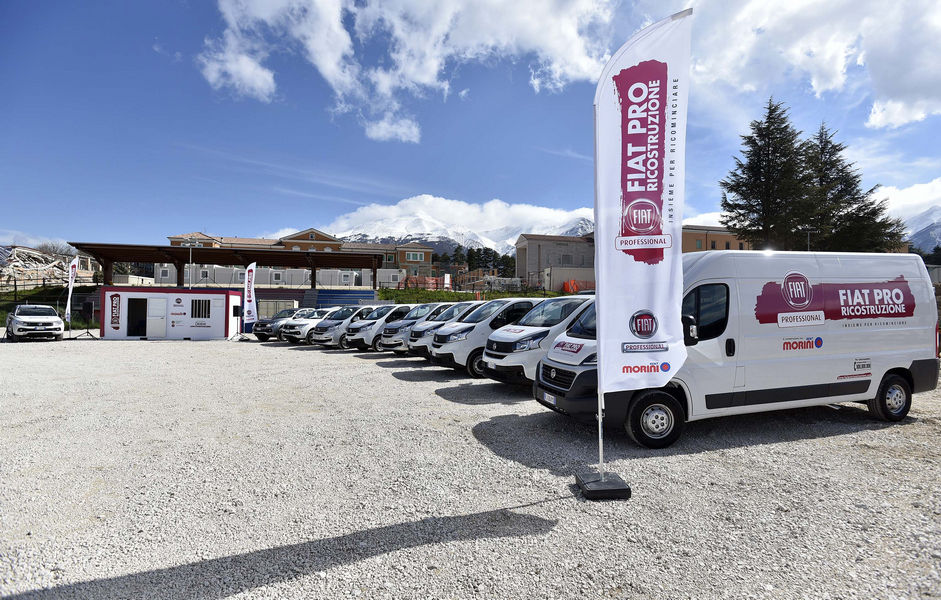 Amatrice. Fiat Pro consegna le chiavi di una miniflotta al Sindaco di Amatrice