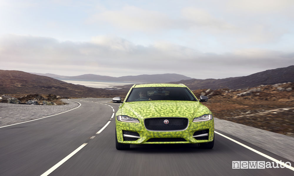 prototipo-jaguar-xf-sportbrake-3
