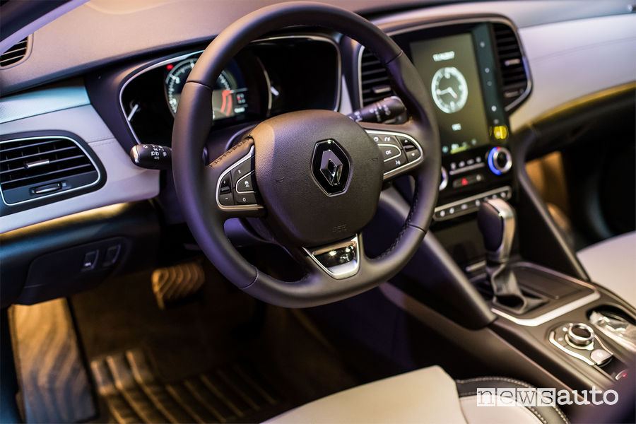 Renault Executive