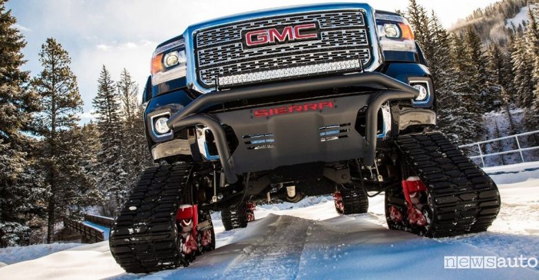 Pick-up cingolato 4x4