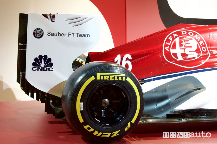 Livrea ufficiale Alfa Romeo F1