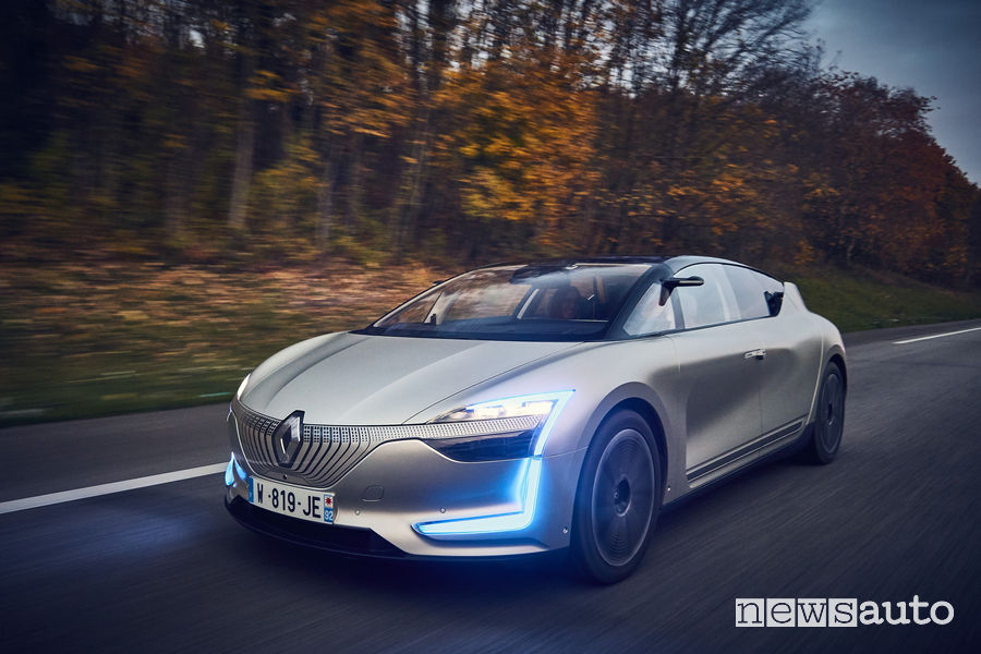 L’auto del futuro Renault Symbioz Demo car