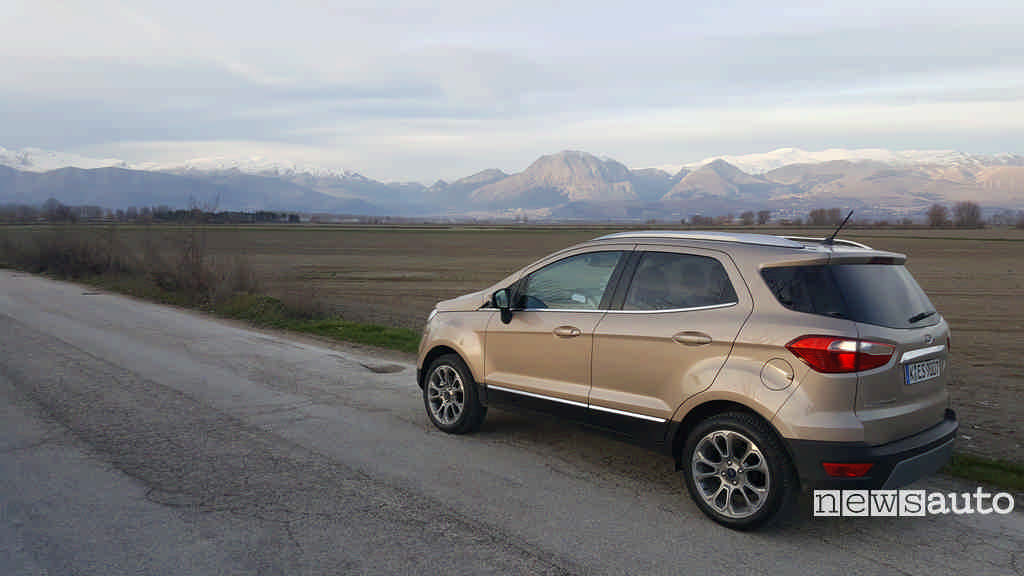 Ford Ecosport 1.0 Ecoboost vista posteriore Ford Ecosport 1.0 Ecoboost vista posteriore