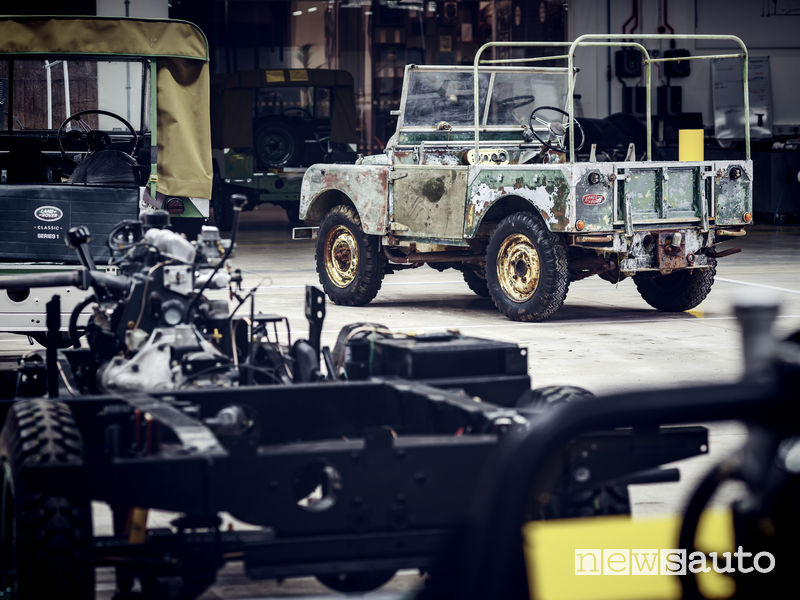 restauro auto d'epoca Land Rover 1948