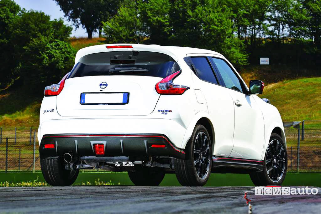Nissan Juke Nismo RS Nissan Juke Nismo RS vista posteriore