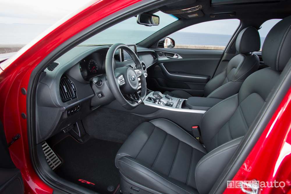 Interni Kia Stinger