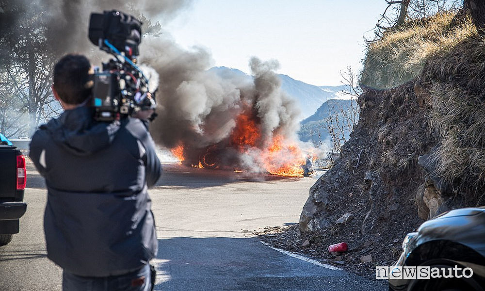 Incendio auto Alpine A110