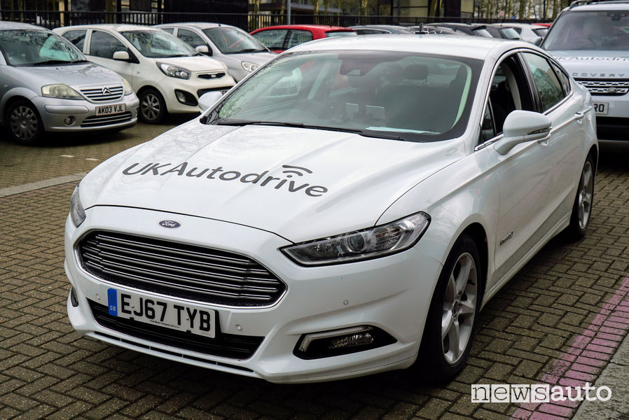 Trova parcheggio Ford Collaborative Parking