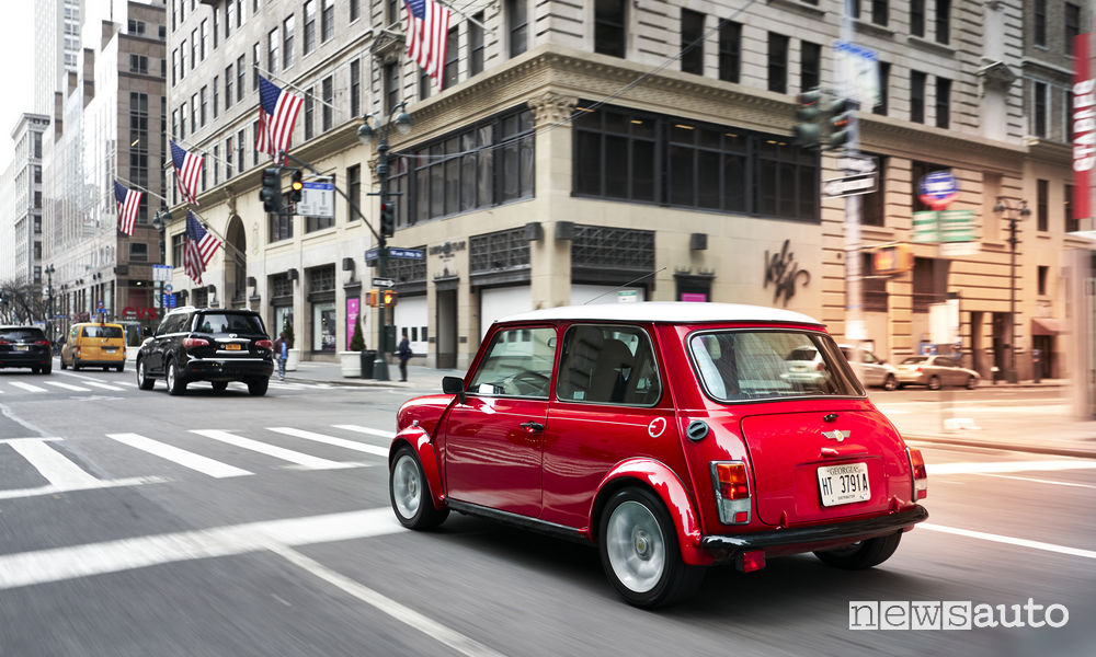 Auto storica elettrica Mini Electric Classic