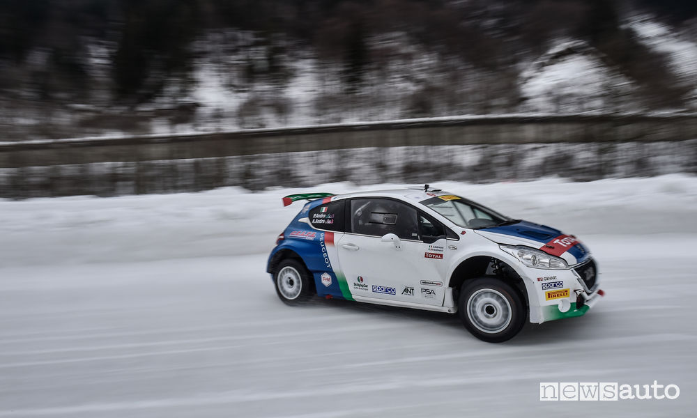 Rally sul Ghiaccio Peugeot 208 T16