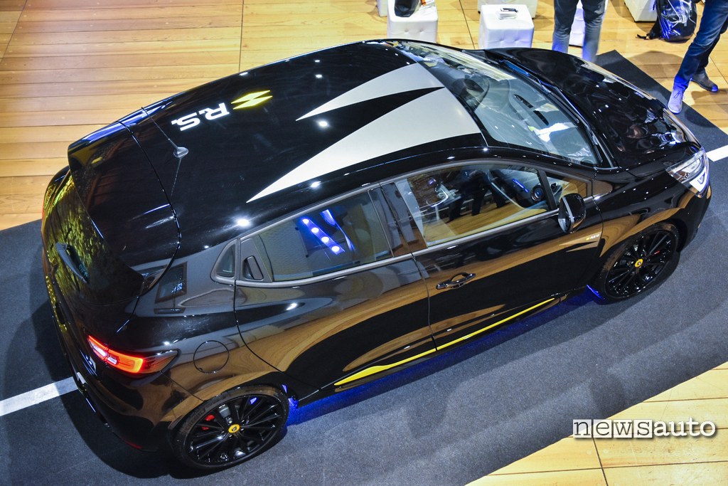 Renault Clio R.S.18 Consumi Renault Clio R.S.18 Consumi