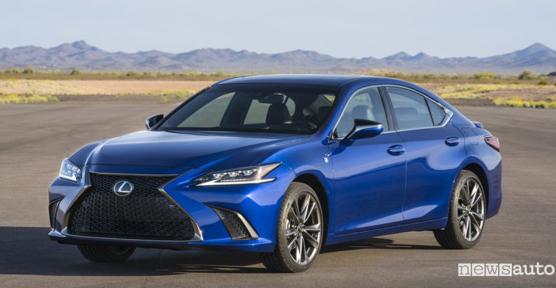 Nuova Lexus ES