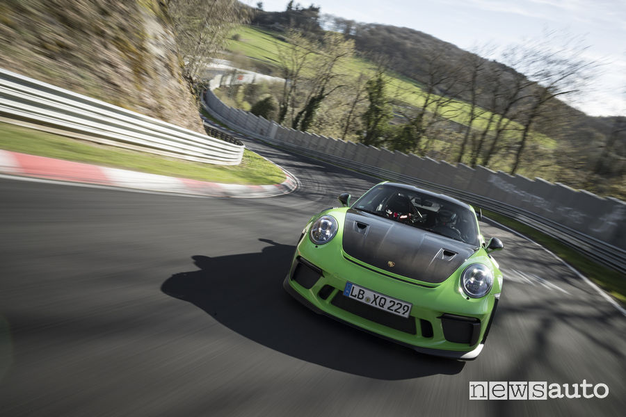 Record Nurburgring Porsche 911 GT3 RS