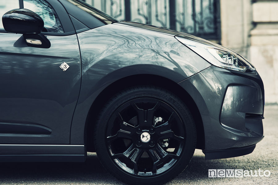 Auto serie speciale DS3 Cafè Racer