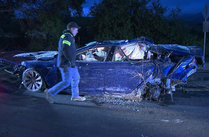 Tesla Autopilot incidente mortale