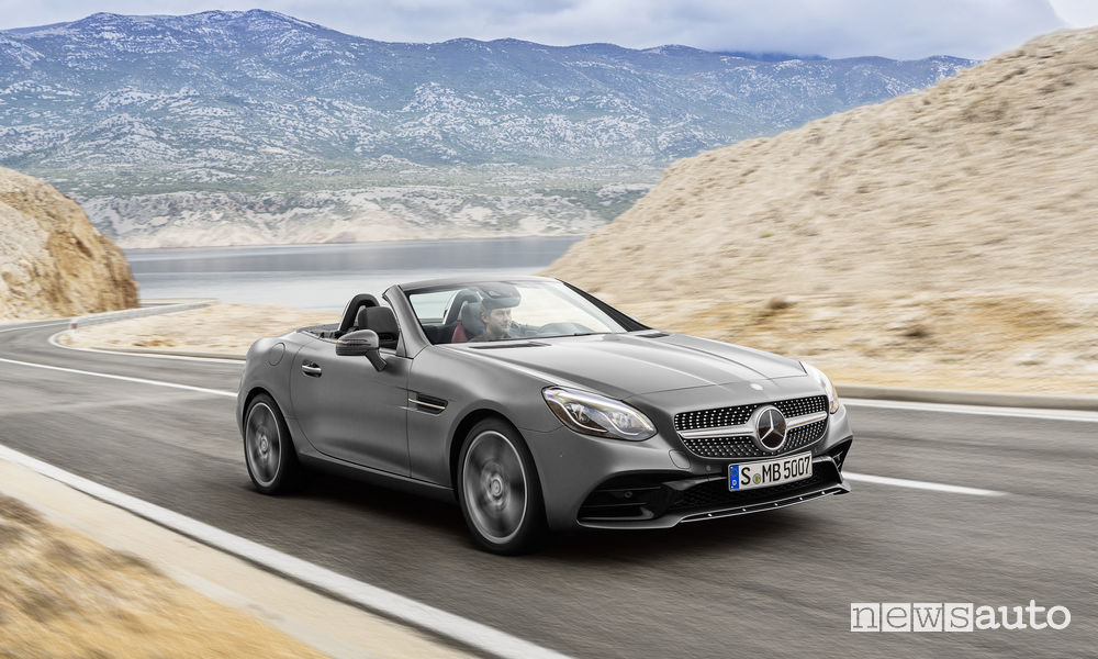 Auto cabrio 2018 Mercedes-Benz SLC