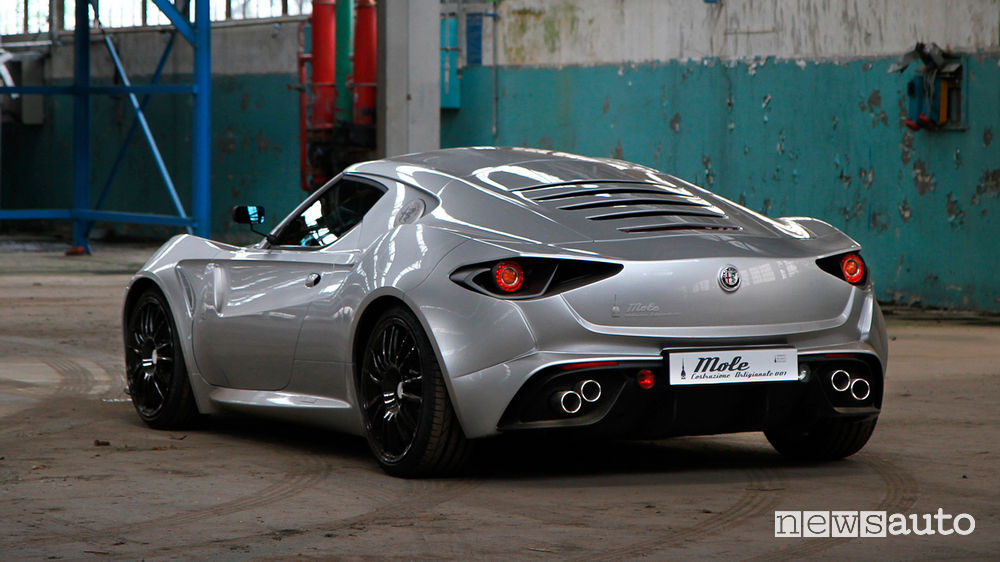 Alfa Romeo 4C Mole Costruzione Artigianale 001