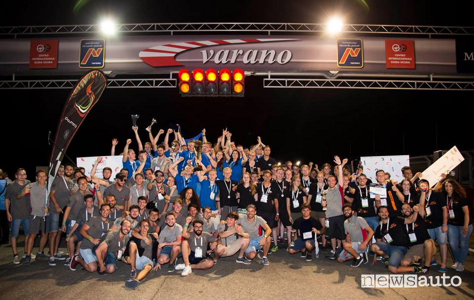 Foto di gruppo Formula SAE Italy 2018