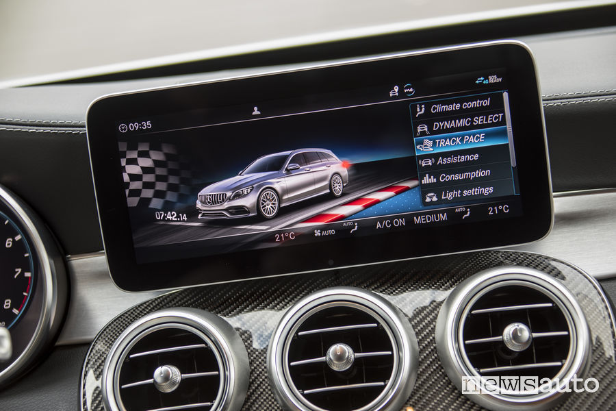Mercedes-AMG_C 63 S Track Race