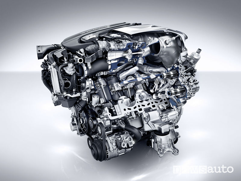 Mercedes-AMG_C 63 motore 4.0 V8 Birturbo 2019 sezionato