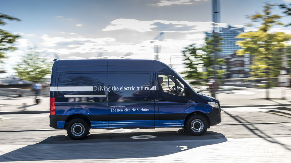 Veicoli commerciali Mercedes elettrici eSprinter
