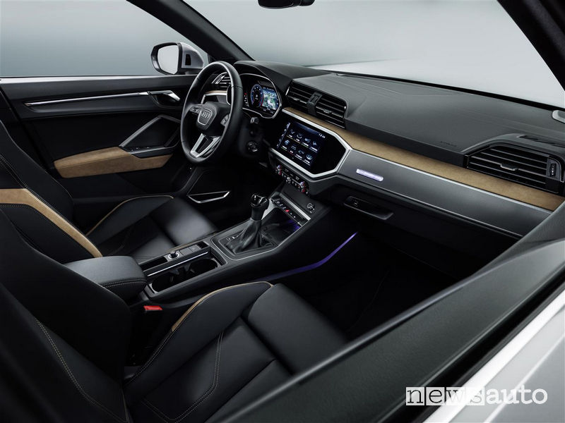 Nuova Audi_Q3 2019 abitacolo