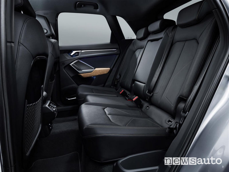 Nuova Audi_Q3 2019 sedili posteriori