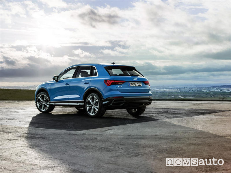 Nuova Audi_Q3 2019 vista posteriore