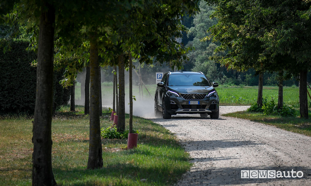 Peugeot 3008 cambio automatico EAT8