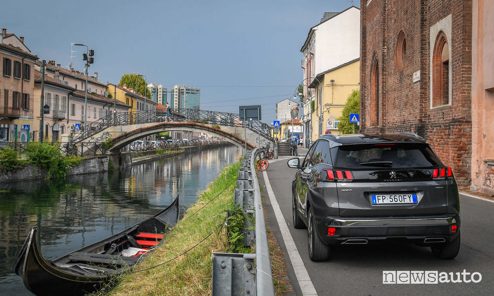 Peugeot 3008 cambio automatico EAT8