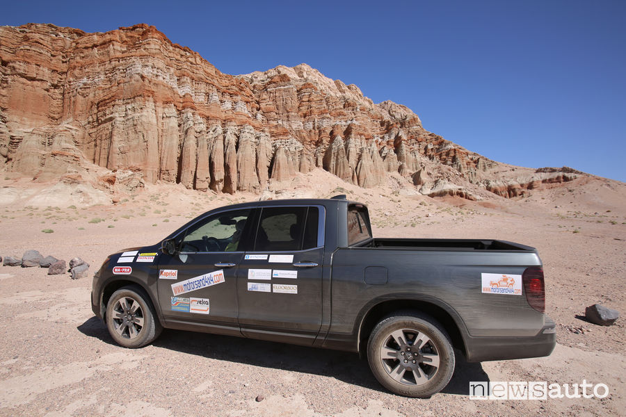 Honda Ridgeline Red rod Canyon