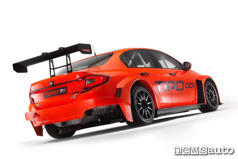 Fiat Tipo TCR posteriore dell'auto da turismo